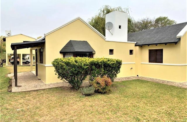 Cabañas Costa Vergel