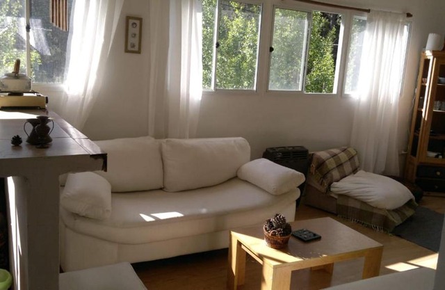 Cabañas con jardin cochera quincho y parrilla, 3 cuadras centro 4 playa