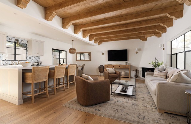 Cabana de Laurel – Tranquil Montecito Cottage Escape