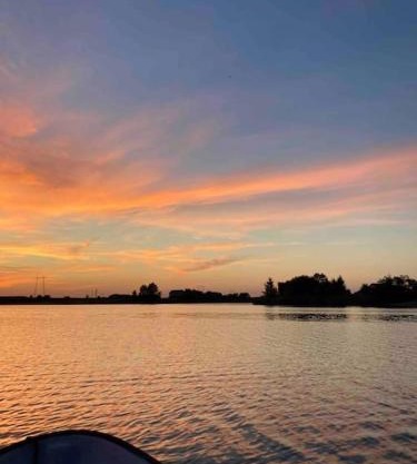 Cabana lac Apa Stefania
