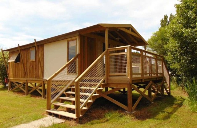 Cabane 3 étoiles - Piscine - ccbafeg