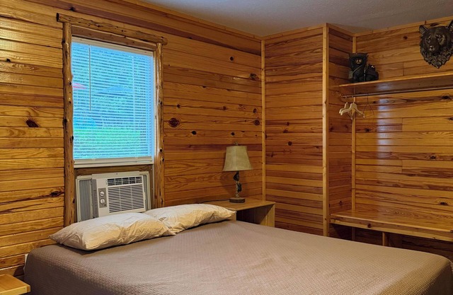 Cabin 16A on Meramec River - Duplex Unit