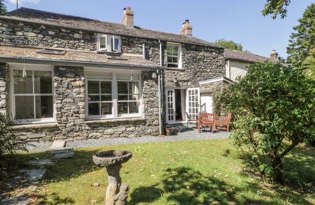 Cabin ∙ 2 bedrooms ∙ 4 guests