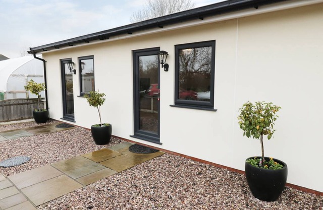 Cabin ∙ 2 bedrooms ∙ 4 guests