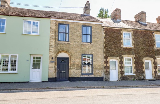 Cabin ∙ 2 bedrooms ∙ 4 guests