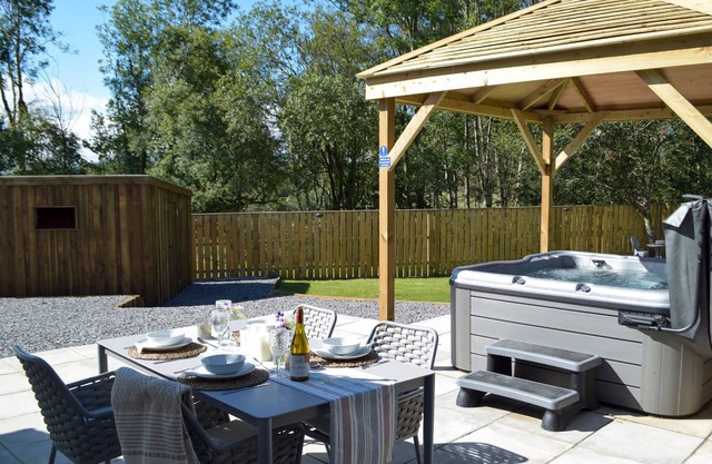 Cabin ∙ 2 bedrooms ∙ 4 guests