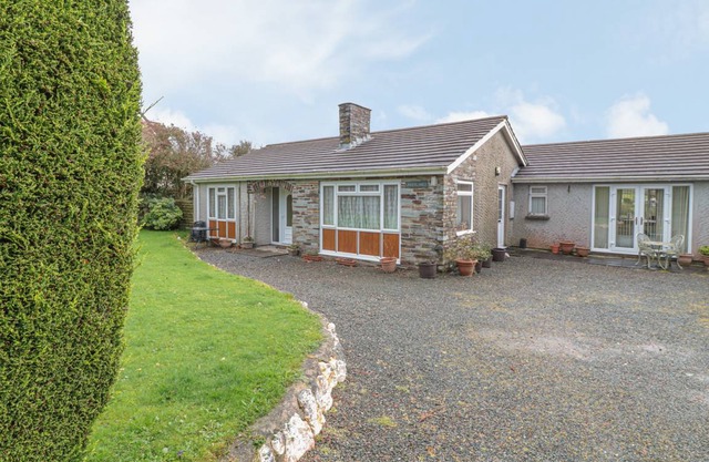 Cabin ∙ 2 bedrooms ∙ 4 guests