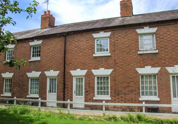 Cabin ∙ 2 bedrooms ∙ 3 guests