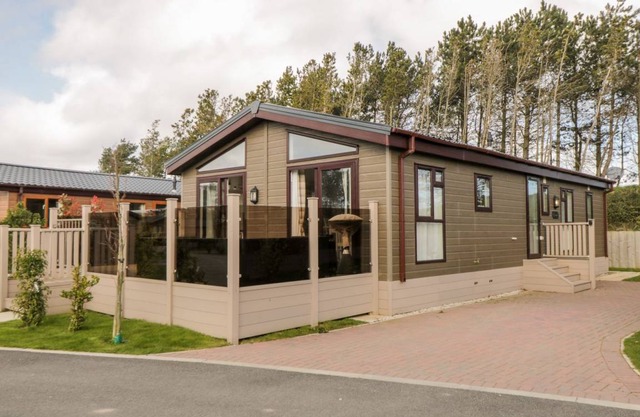 Cabin ∙ 3 bedrooms ∙ 6 guests