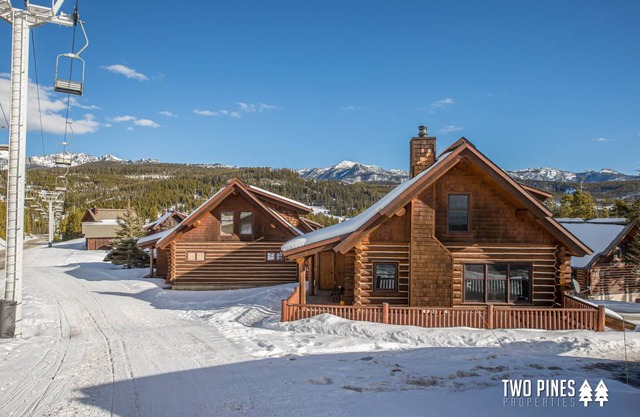 Cabin ∙ 4 bedrooms ∙ 10 guests