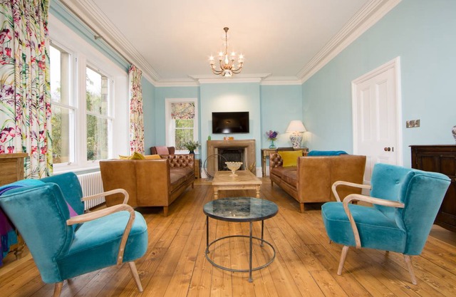 Cabin ∙ 6 bedrooms ∙ 16 guests