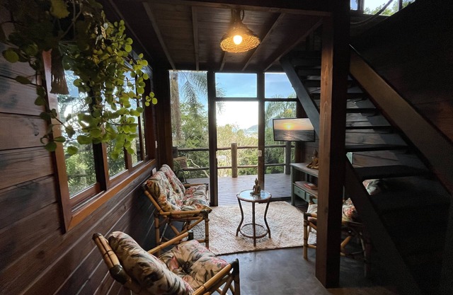 Cabin at Armação beach - Florianópolis, sea view, sunrise 🌅🏡