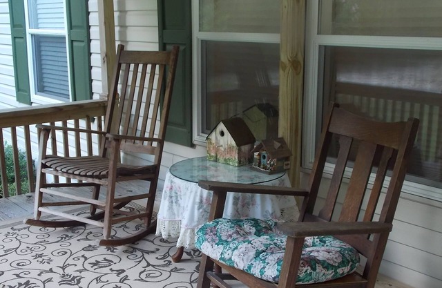 Cabin Located in a Birding and Fishing Paradise