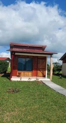 Cabinas Río celeste