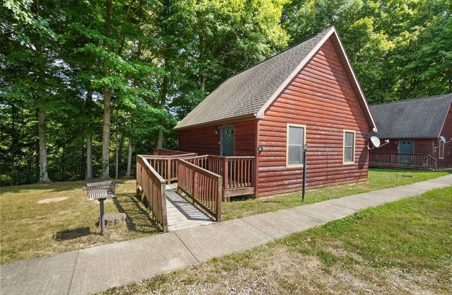 Cabins In Hocking - Retreat cabin #8