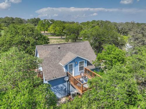 Cactus Flower Peaceful Hill Country Escape!