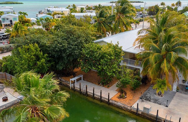 Calico Jack Hideaway