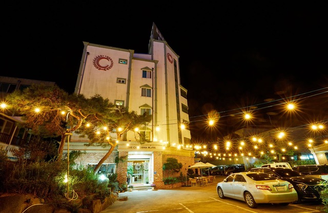 California Hotel