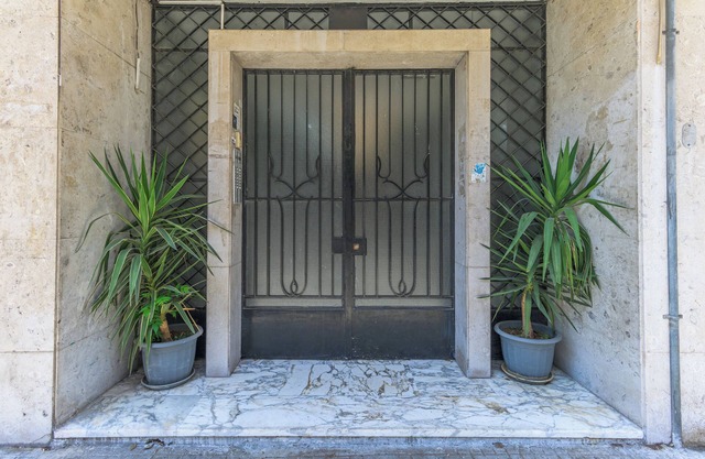 Calliope 2-BR Apartment in Gemmayze