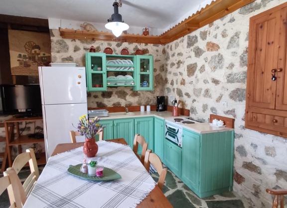 Calliope stone house