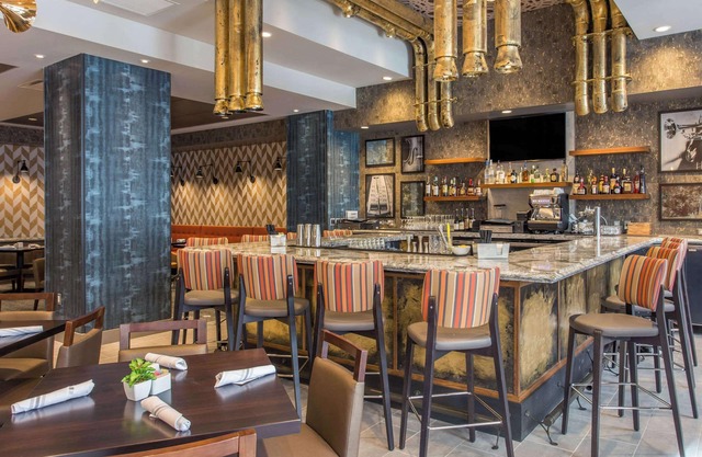 Cambria Hotel Downtown-Center City