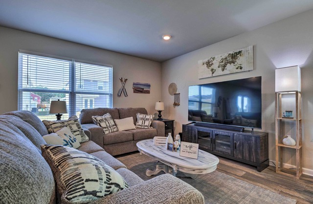 'Camden Ocean Springs' House Near Beaches!