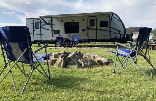 Camper in a private spot less than ten minutes from Beaver Stadium and PSU!
