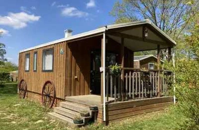 Camping 3 étoiles - eed0c0