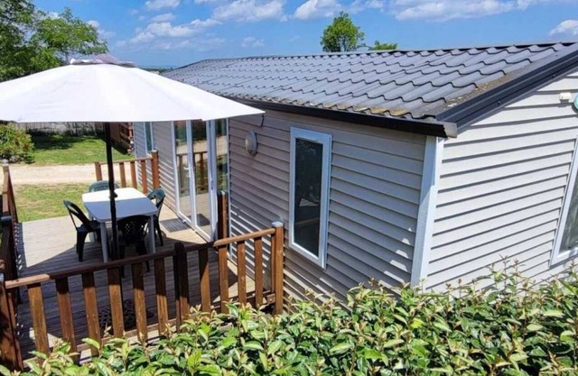 Camping 3 étoiles - Piscine - ccaidec