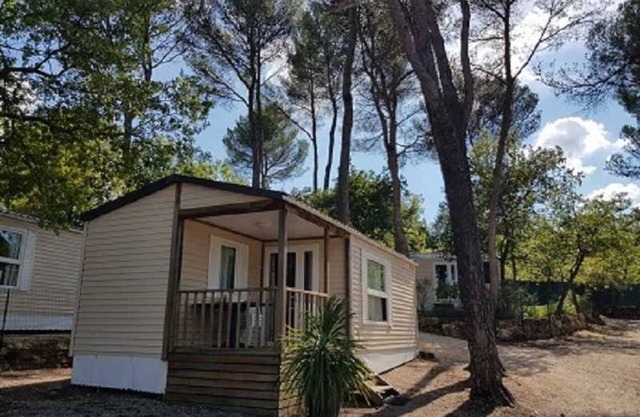 Camping 3 étoiles - Piscine - ccbbhgh