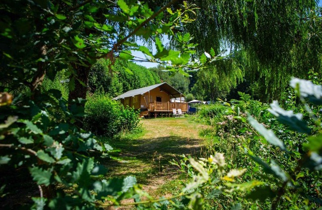 Camping Domaine le Peyral - Le Papillon Lodge