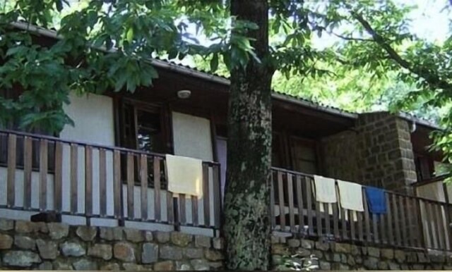 Camping du Lac *** - 2 Room Chalet 3/5 People