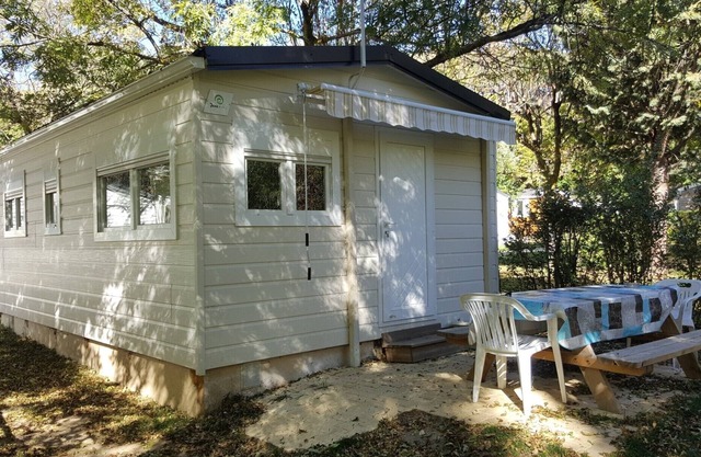 Camping Enclave Mobil-Home "NARCISSE" 4pers