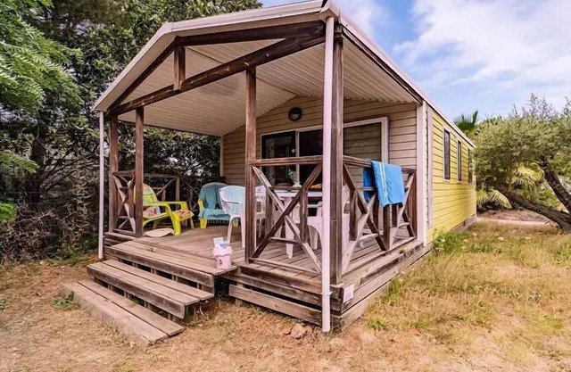 Camping les Albères* - Mobil Home Loisirs 3 Rooms 4 People