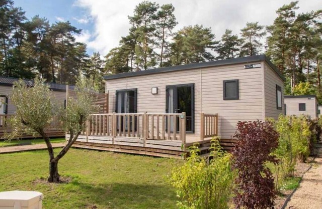 Camping - Piscine - ccbaiff