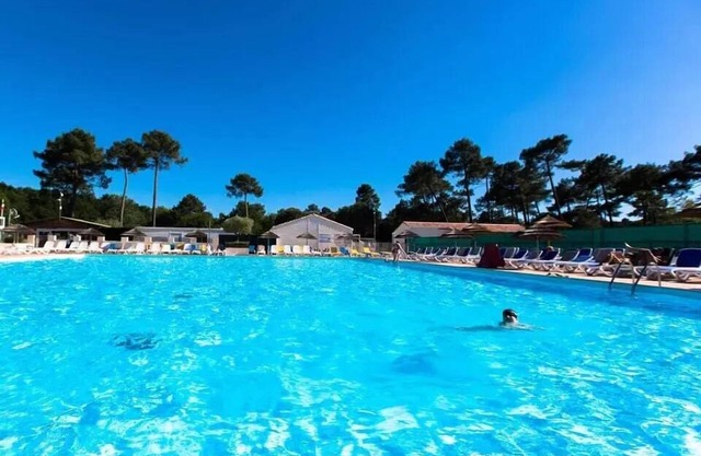 Camping Sandaya Estanquet * - 3 Room Chalet 4 People + TV *