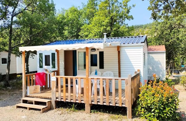 Camping Tikayan Rives du Lac de Sainte Croix* - Mobile home Idaho Eco 3 rooms 4 people Air-conditioned