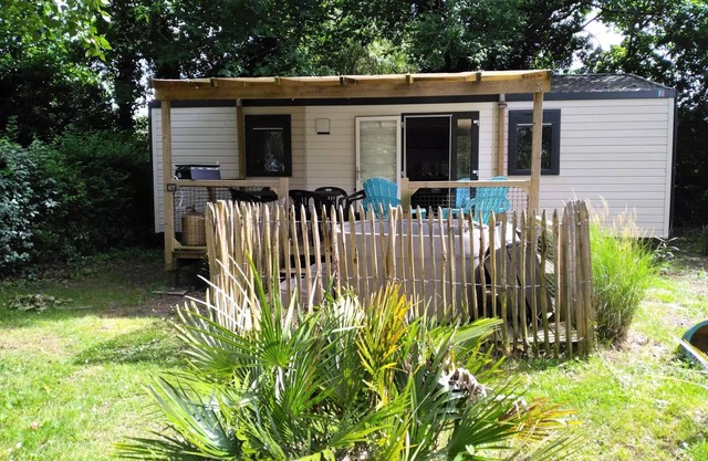 Camping Ushuaïa Le Parc de La Grève * - Mobile Home Zen 3 Rooms 4 People + Jacuzzi