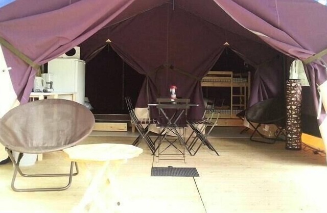 Campsite Flower le Belvedere **** - Freeflower Comfort Tent 3 rooms 5 people Without Sanitary