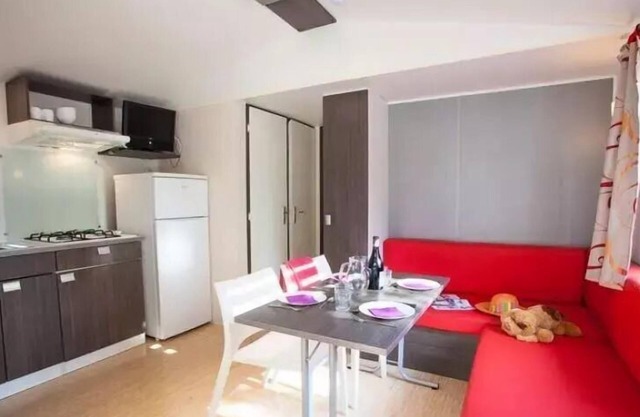 Campsite Le Mouliat * - Mobile home 2 bedrooms O'hara 26m2, integrated outdoor terrace 4 people