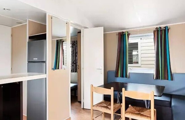 Campsite Les Bois du Bardelet* - Mobile home Comfort 3 rooms 4 adults + 2 children