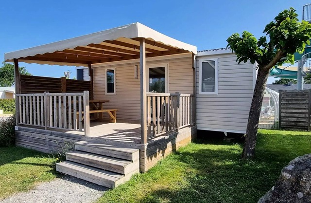 Campsite maeva Escapades Domaine du Mes * - Mobil-Home DETENTION 3 Rooms 4 People + TV