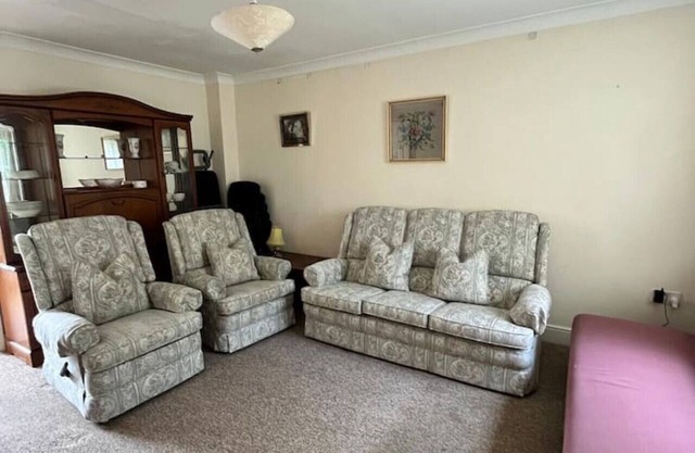 Canal Way- Cozy 3-Bed House