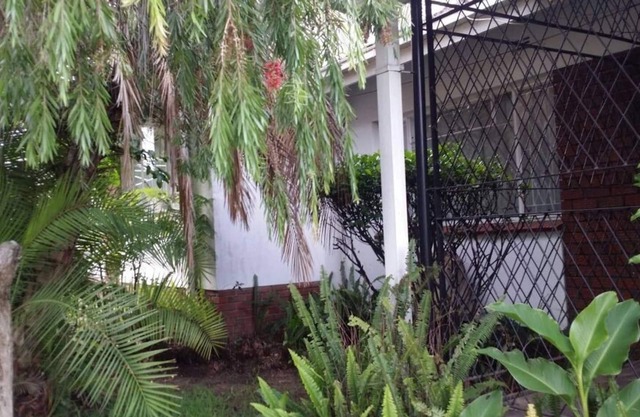 Candy's cottage, Villa Monaco