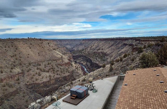 Canyon House - 200 Milles of Sunset!
