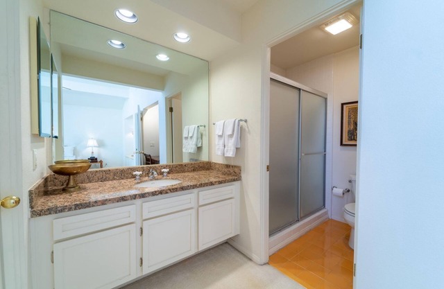 Canyon Villas Condo in south Palm Springs with majestic mountain views