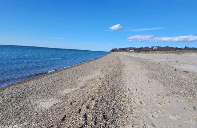 Cape Style Home in Vineyard Haven
