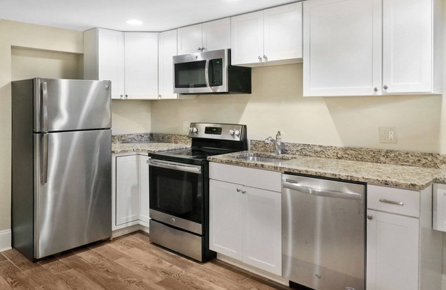 Capitol Hill East Suite