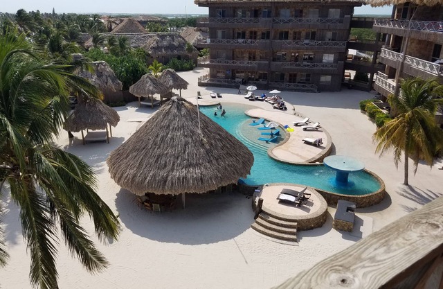 Captain Morgan Vacation Beach Club