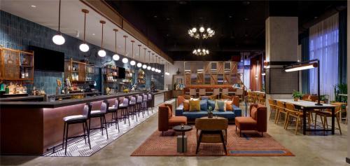 Caption By Hyatt Downtown Nashville - The Gulch
